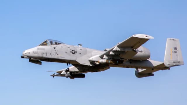 Segundo avión de Estados Unidos derribado sobre Irán: Medios estatales iraníes