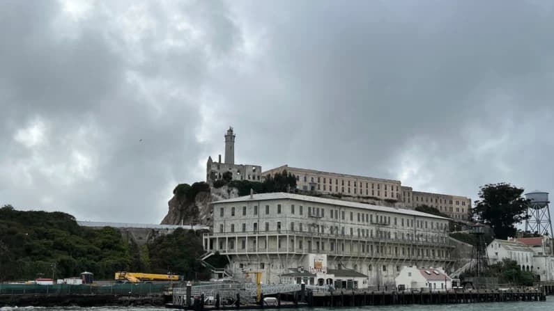 Trump pide 152 MDD para reabrir la legendaria prisión de Alcatraz
