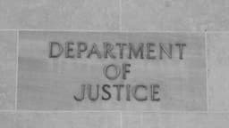 Estadounidense de origen chino admite robo de secretos para China