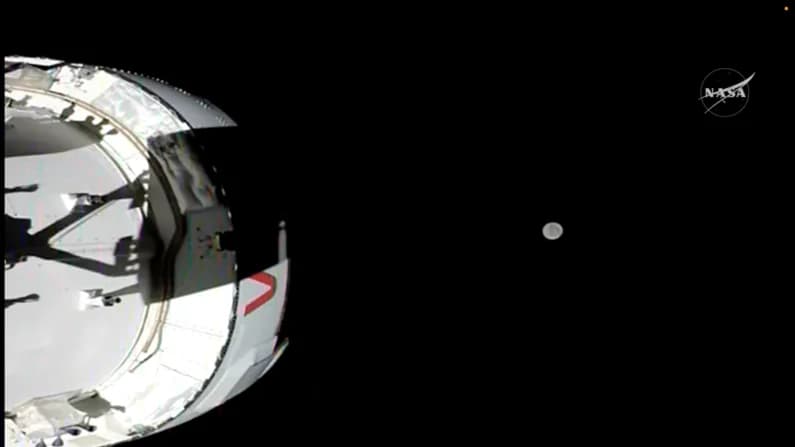Artemis II, día 4: Vuelo manual en el espacio profundo, preparativos para el sobrevuelo lunar, mensaje de Pascua