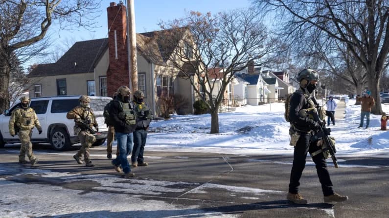 Autoridades locales de Minnesota investigan a agentes federales por presunta "conducta delictiva"