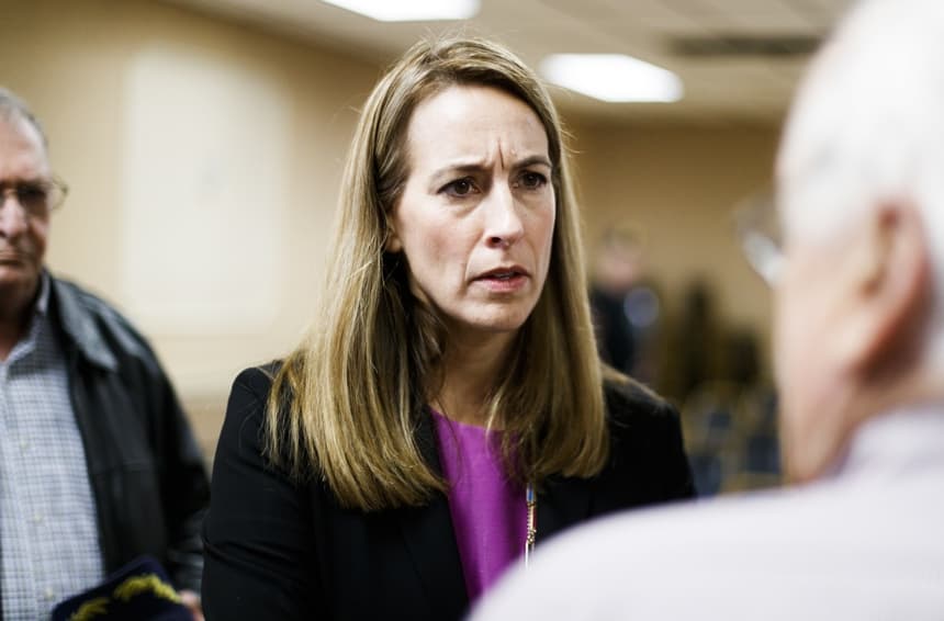 Lanzan iniciativa para vincular turistas con pequeños negocios durante el Mundial