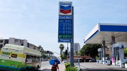 Precio promedio de gasolina en EE. UU. sube a 4.16 dólares por galón en medio de la guerra con Irán