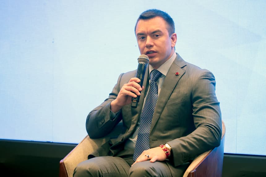 Ecuador exige a Petro comprometerse contra el narco para pactar