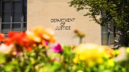 Más de 40 miembros y afiliados de la Mafia Mexicana acusados en California, reporta DOJ