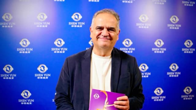 Senador expresa profunda admiración por Shen Yun: Transmite un mensaje que "llega a su destino"