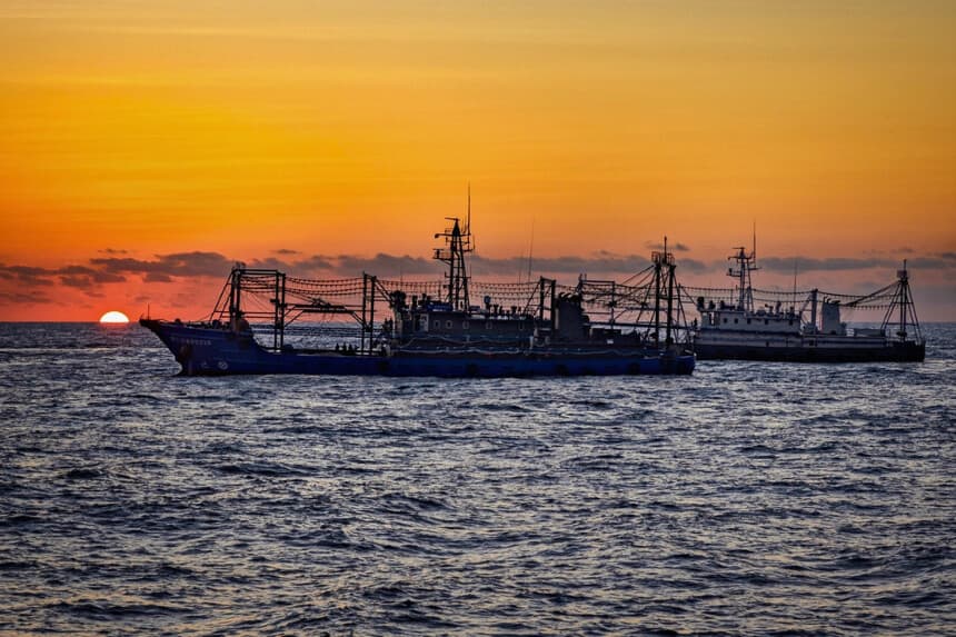 Régimen chino vertió sustancias químicas tóxicas en el mar de la China Meridional, según Manila