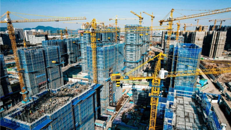 Crisis inmobiliaria en China persiste a pesar de que los medios estatales hablan de un "repunte primaveral"