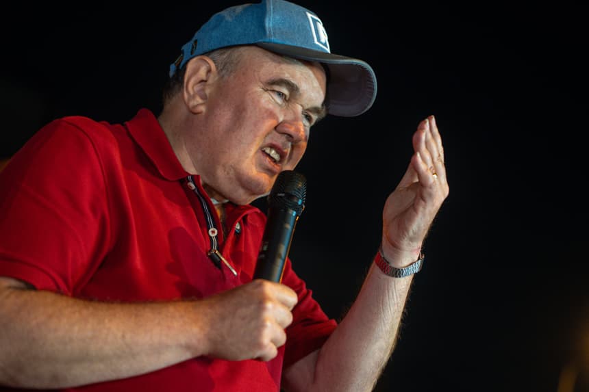 En Perú, la izquierda gana terreno: Sánchez rebasa a Aliaga en el escrutinio