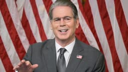 Bessent califica a China de socio poco fiable por acaparar petróleo en medio de la guerra con Irán