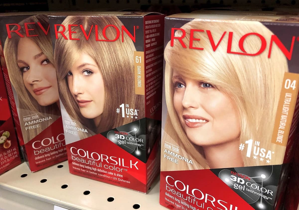 Productos para teñir el cabello en una tienda CVS en Sausalito, California, el 9 de agosto de 2018. (Justin Sullivan/Getty Images).