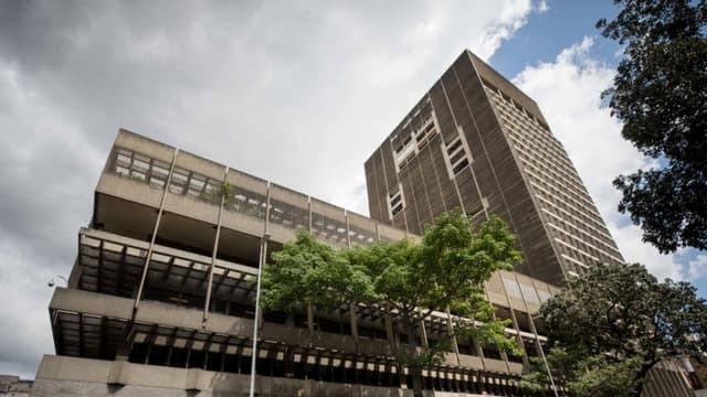 Sector industrial ve clave fin de sanciones al Banco Central de Venezuela