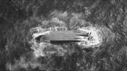 Guardia Costera de EE. UU. halla embarcación volcada en búsqueda de seis desaparecidos