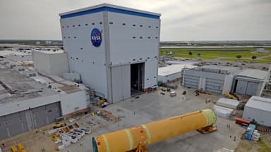 La NASA presenta una sección clave del cohete Artemis III