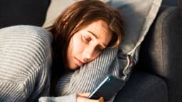 ¿Su celular le está causando tristeza?