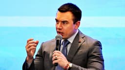 Presidente de Ecuador endurece control en cárceles con nuevo reglamento