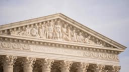 Corte Suprema permite a centros de embarazo demandar por citación judicial en Nueva Jersey