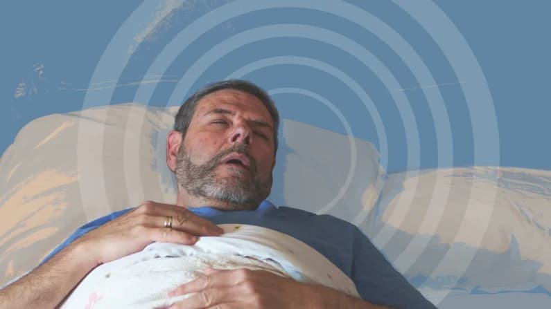 ¿Por qué los ronquidos pueden ser un signo temprano de apnea del sueño?