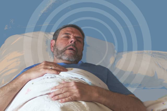 Los ronquidos podrían ser una alerta temprana de la apnea obstructiva del sueño. (Ilustración de The Epoch Times, Shutterstock).