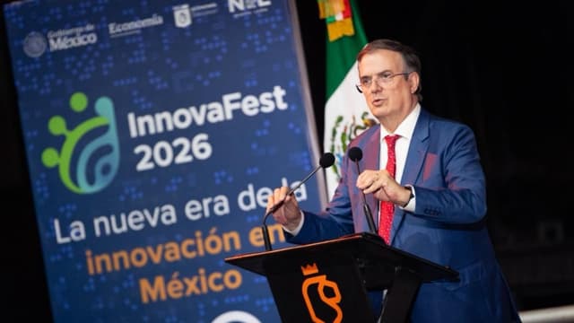Ebrard ve una "gran oportunidad" para México ante el objetivo de EE. UU. de eliminar su dependencia de Asia