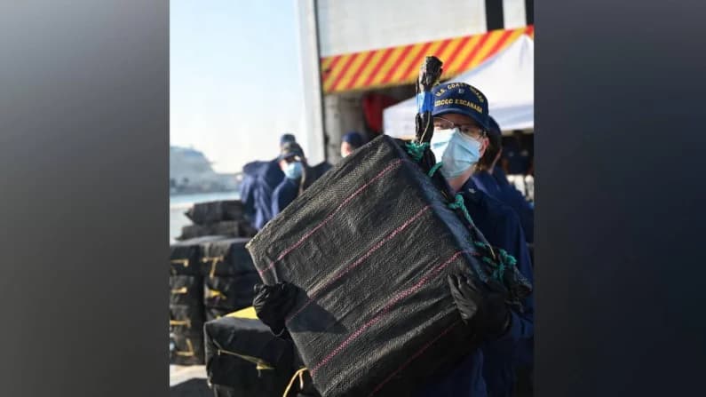 Guardia Costera de EE. UU. descarga más de USD 72 millones en cocaína
