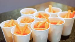 Cantidad de porciones de alimentos ultraprocesados que consume influye en su riesgo cardiovascular