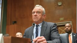 RFK Jr. anuncia nuevo plan para hacer frente a la "medicalización excesiva" de la atención psiquiátrica