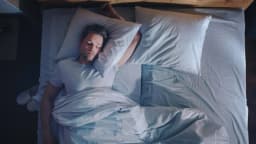 Los sorprendentes efectos de una noche sin dormir