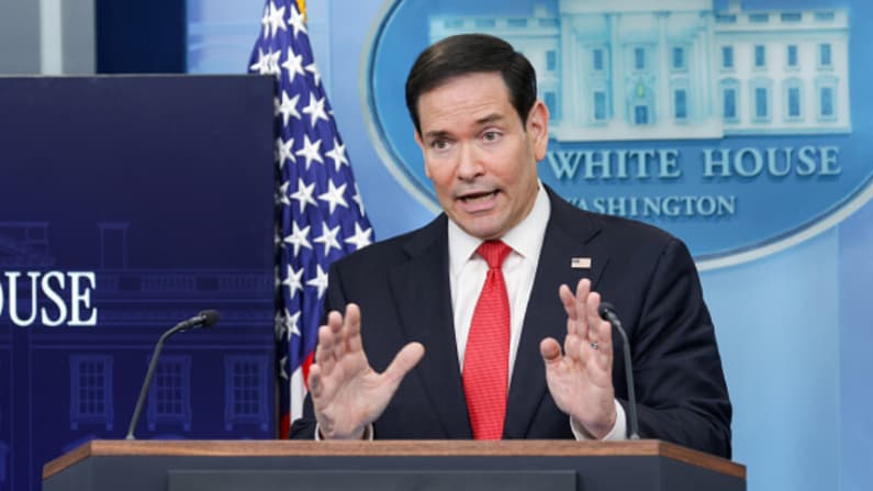 Rubio desmiente acusaciones de que EE. UU. impuso un bloqueo petrolero a Cuba