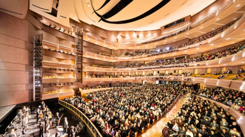 El regreso de Shen Yun a Toronto: Un triunfo frente a las tácticas de intimidación del PCCh