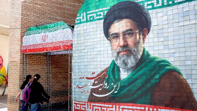 Presidente iraní dice que se reunió recientemente con el líder supremo de Irán