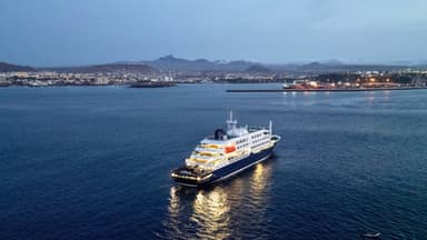 Dos canadienses regresan a Ontario tras abandonar crucero con hantavirus