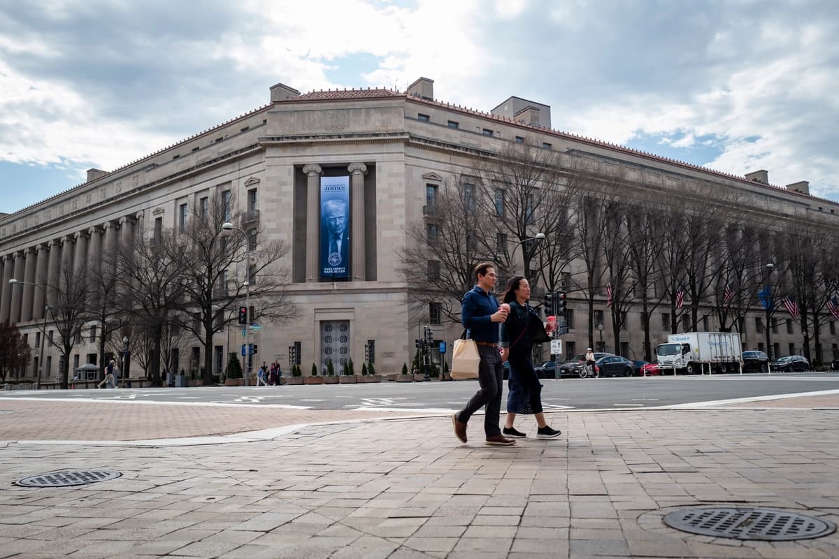 El Departamento de Justicia en Washington el 11 de marzo de 2026. (Madalina Kilroy/The Epoch Times)