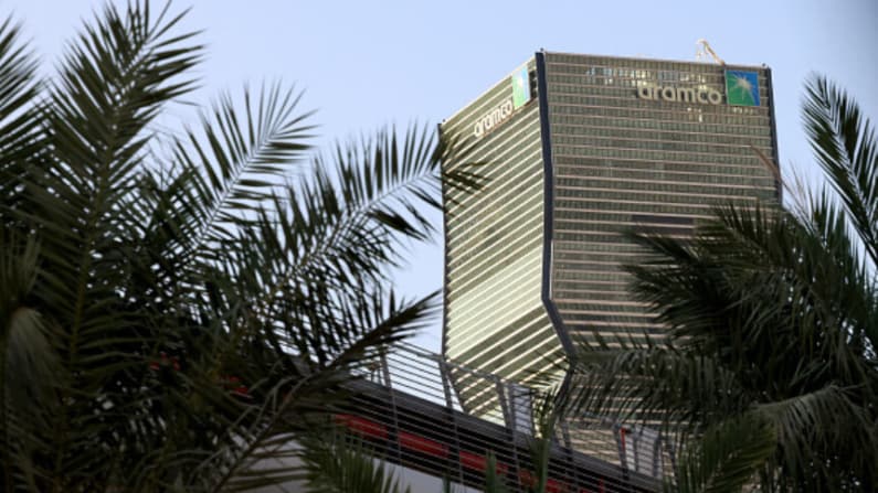 Precios del petróleo suben tras rechazo de Trump a la respuesta de Irán sobre su propuesta de paz