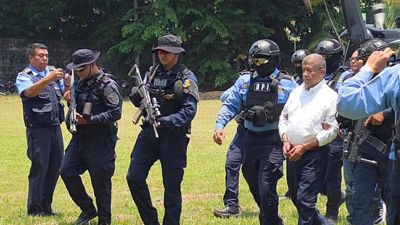 Justicia hondureña dicta arresto contra exalcalde por homicidio de Juan López