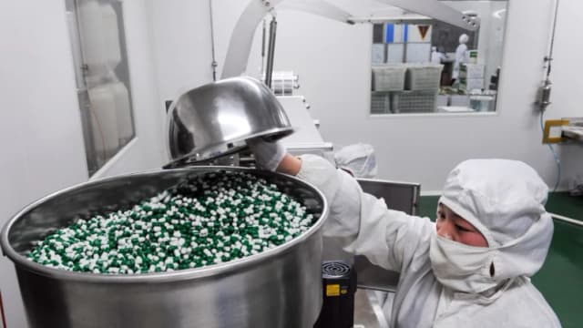 El monopolio chino en el sector farmacéutico es un mal remedio