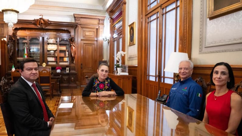Sheinbaum nombra a Juan Carlos Carpio como nuevo director de Pemex