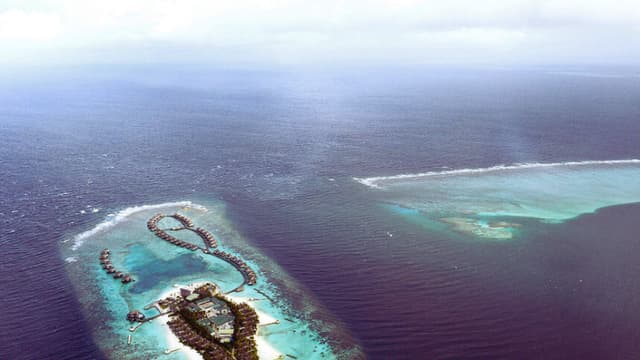 Tragedia en Maldivas: Cinco italianos fallecen en cuevas submarinas
