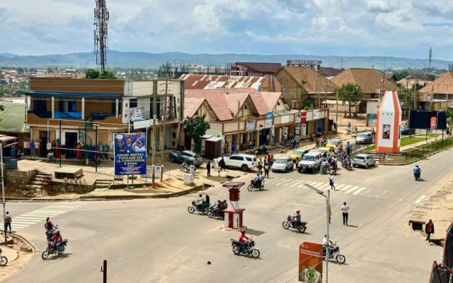 Vista general de Bunia, donde se han confirmado brotes de ébola en la provincia de Ituri, Congo, el 15 de mayo de 2026. (Foto AP).