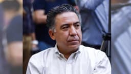 Izunza sigue en Sinaloa y niega cualquier interacción con autoridades de EE. UU.