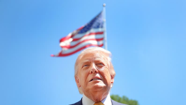 Trump pospone el ataque previsto contra Irán a petición de los líderes de Medio Oriente