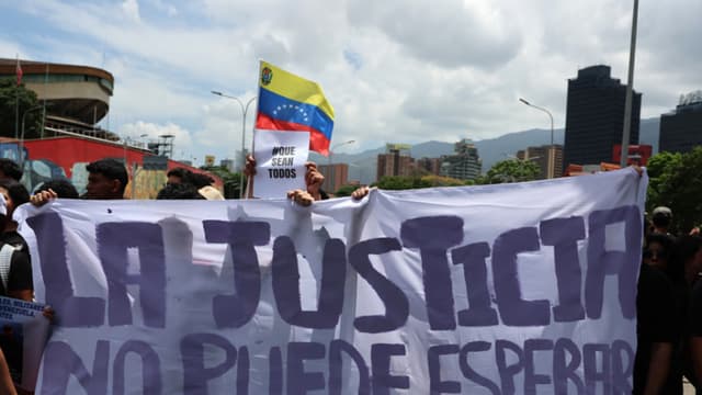 Excarcelan a expolicías de Caracas, los presos políticos más antiguos de Venezuela: ONG