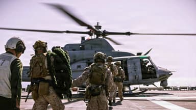 Marines estadounidenses abordan un petrolero iraní en la última operación de aplicación del bloqueo