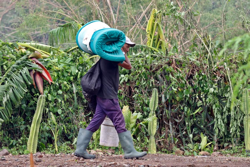 Llegan a Cuba nuevas donaciones de EE. UU. para afectados por el huracán Melissa