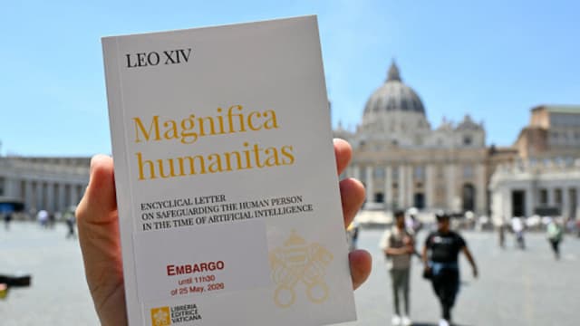 El Papa pide frenar desarrollo de la IA para proteger a la “familia humana”