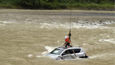 Al menos 9 muertos en inundaciones en Chongqing mientras residentes cuestionan embalses