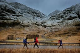 Trágica coincidencia: Hallan dos senderistas sin vida el mismo día en las Tierras Altas de Escocia