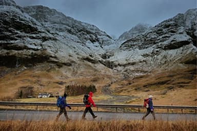 Trágica coincidencia: Hallan dos senderistas sin vida el mismo día en las Tierras Altas de Escocia