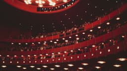 Trump busca transferir el Kennedy Center a demócratas tras revés judicial