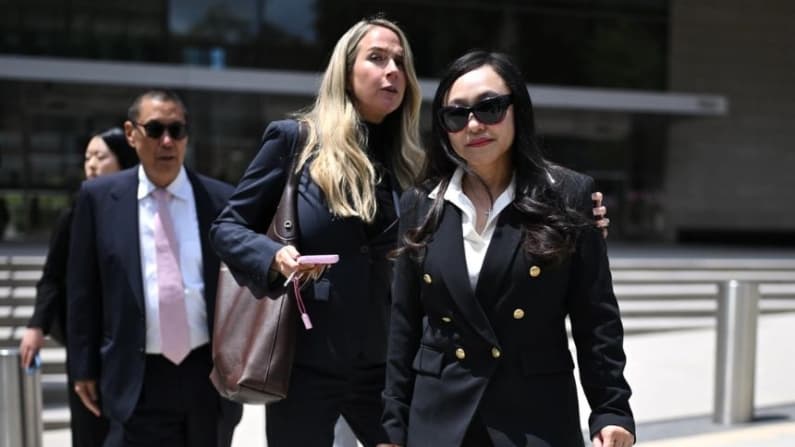 Una exalcaldesa en California se declara culpable de actuar como agente para China
